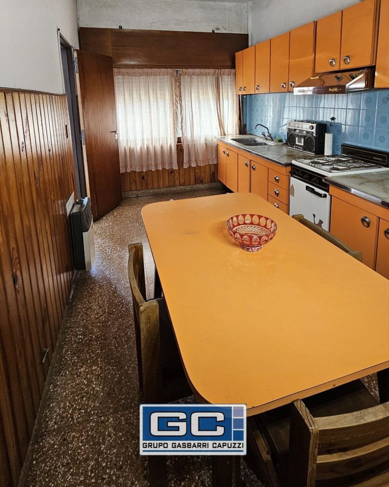 Casa en venta Villa Luzuriaga Tipo Americana  ¡Gran Oportunidad!