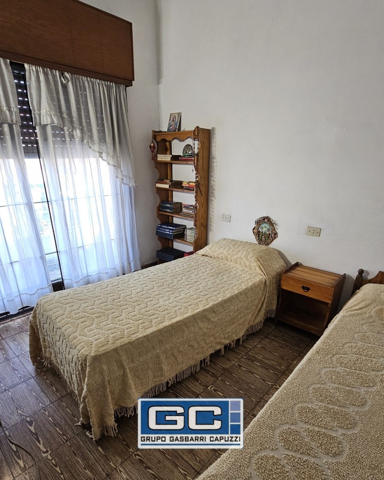 Casa en venta Villa Luzuriaga Tipo Americana  ¡Gran Oportunidad!