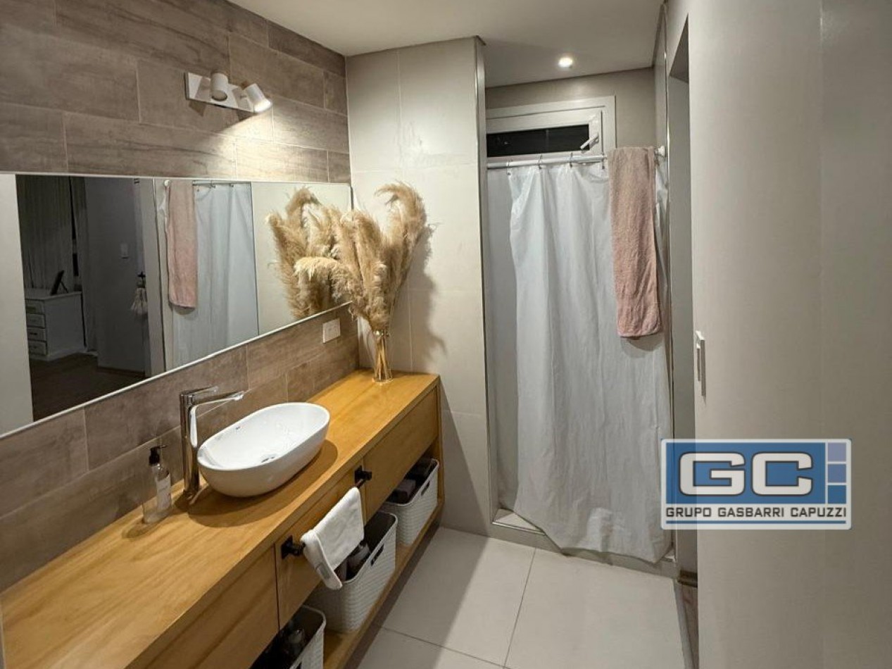 Casa en Venta en Ramos Mejia Impecable Hermosa lista para disfrutar