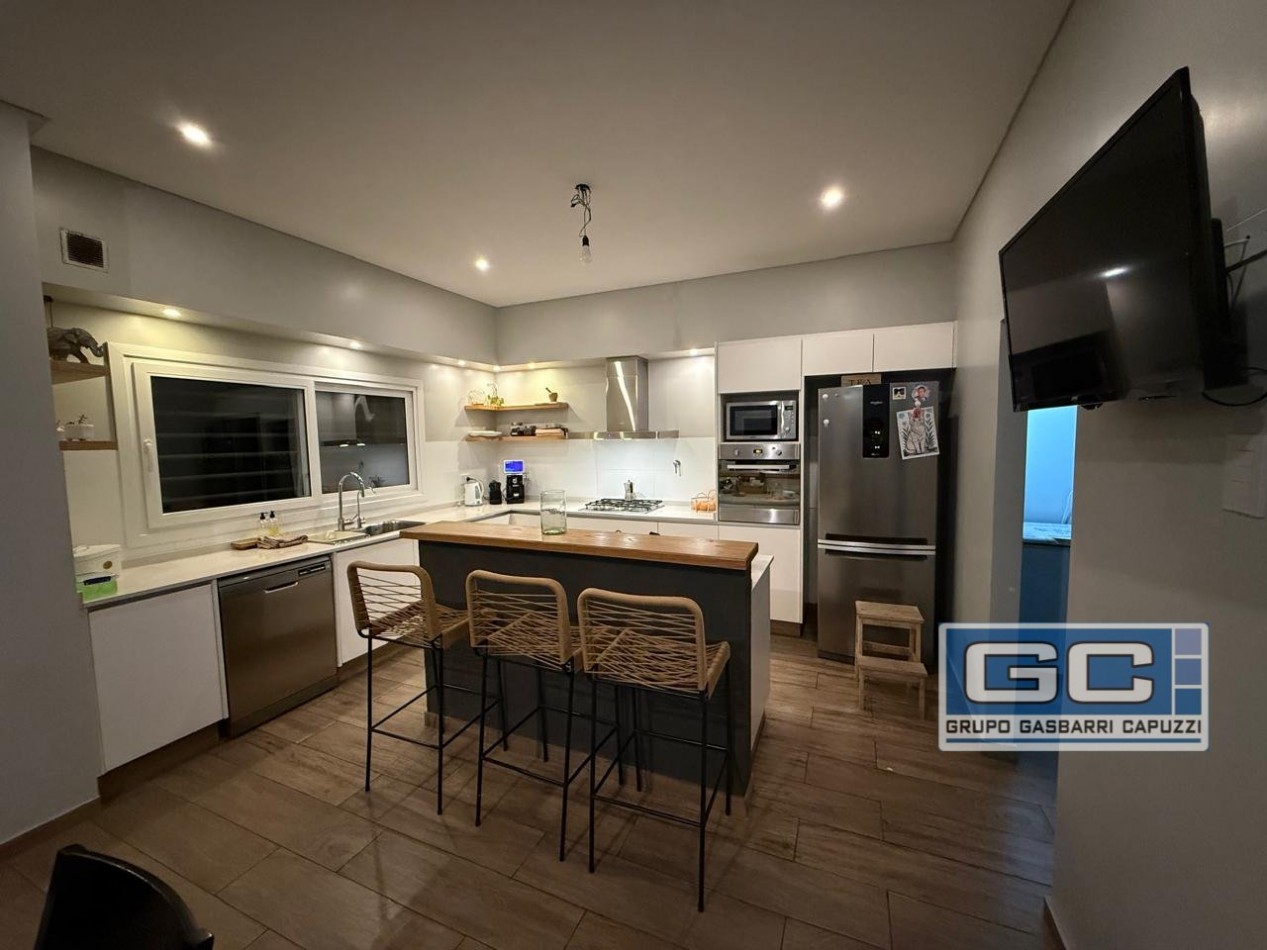 Casa en Venta en Ramos Mejia Impecable Hermosa lista para disfrutar