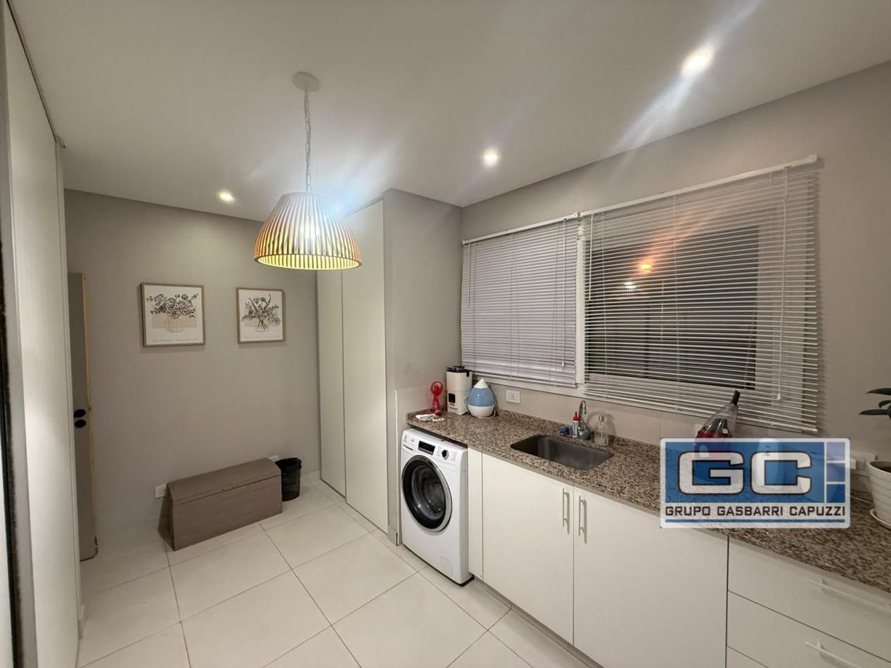 Casa en Venta en Ramos Mejia Impecable Hermosa lista para disfrutar