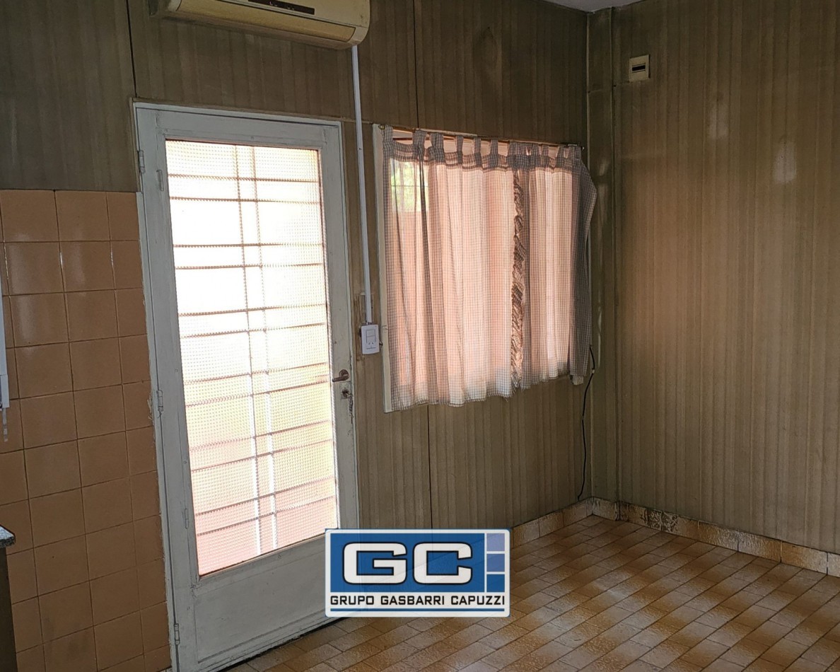 Casa, Departamento tipo Duplex en venta Moron norte muy comodo Excelente ubicacion