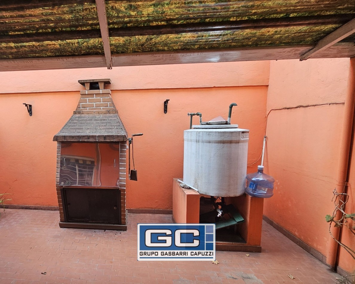 Casa, Departamento tipo Duplex en venta Moron norte muy comodo Excelente ubicacion